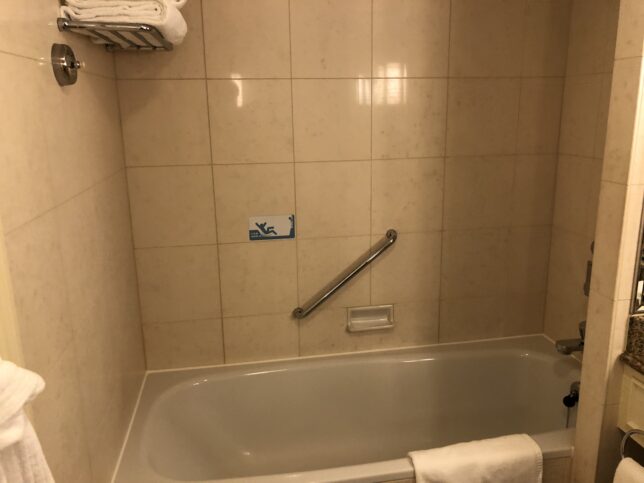 名古屋マリオットアソシアホテル　バスルーム　浴室